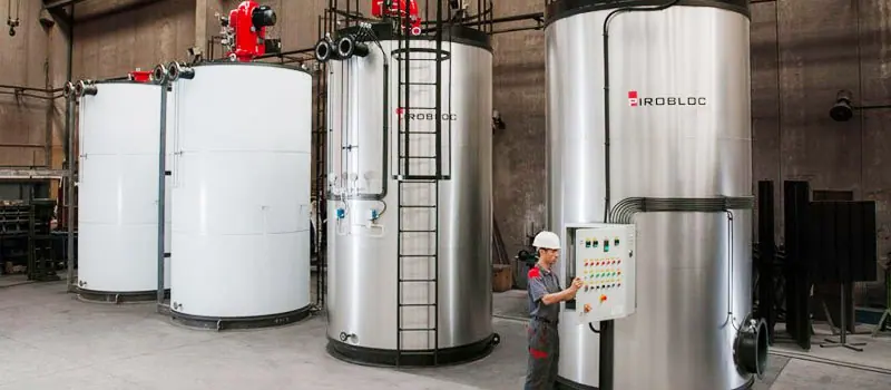 Thermal oil heating system for industrial process heat